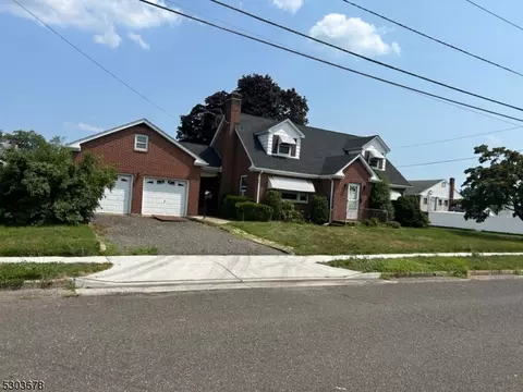 200 N 9th Ave, Manville, NJ 08835