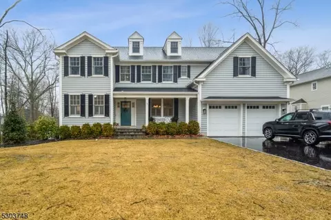 7 Jay Rd, Chatham Twp, NJ 07928