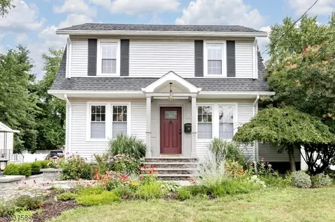 48 Highland Ave, Emerson, NJ 07630