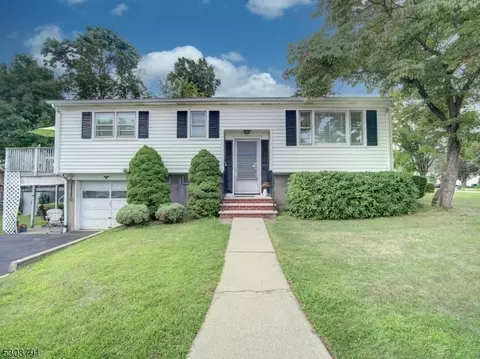 10 Harrison St, Dover, NJ 07801