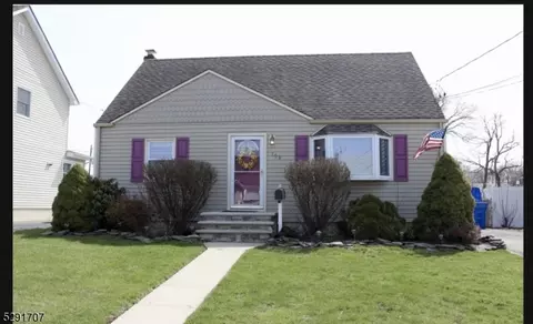 158 E Hill Rd, Woodbridge Twp, NJ 07067