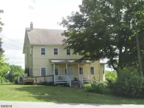17 Maple Grange Rd, Vernon Twp, NJ 07418