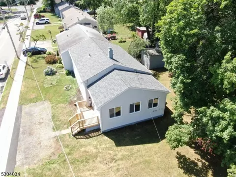31 Coolidge Ave, Dover, NJ 07801 photo 4