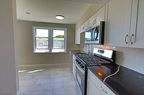 31 Coolidge Ave, Dover, NJ 07801 photo 22