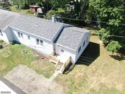 31 Coolidge Ave, Dover, NJ 07801 photo 3