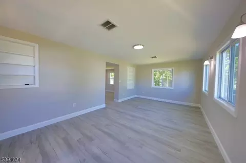 31 Coolidge Ave, Dover, NJ 07801 photo 13