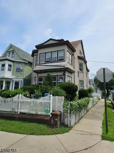 129 Graham Ave, North Haledon, NJ 07508