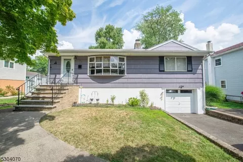 22 Northfield Rd, Parsippany-troy Hills Twp, NJ 07054