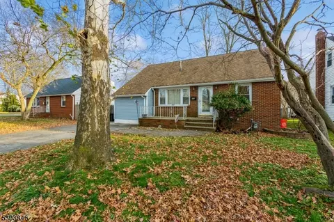 504 W Webster Ave, Roselle Park, NJ 07204