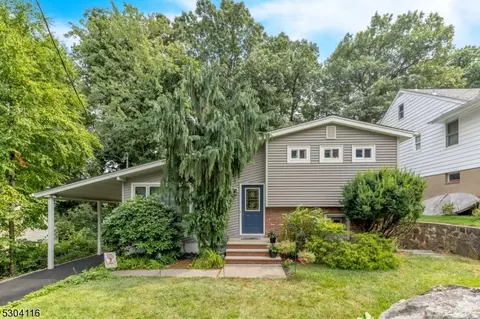 6 Huron Ave, Rockaway, NJ 07866
