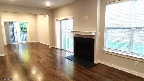 99 Sowers Dr, Hackettstown, NJ 07840