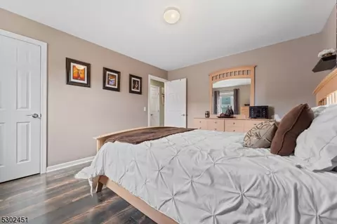 109 Madison Ave, Middlesex, NJ 08846 photo 12
