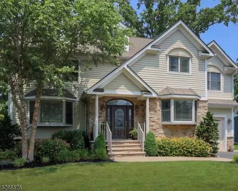 159 N Cottage Pl, Westfield, NJ 07090