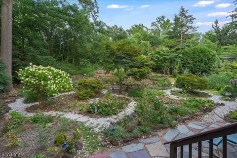 37 Lenape Trl, Wayne, NJ 07470 photo 24