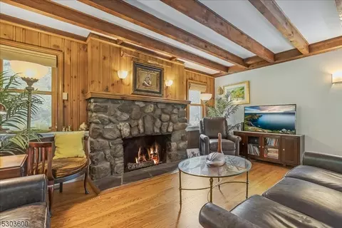 37 Lenape Trl, Wayne, NJ 07470 photo 15