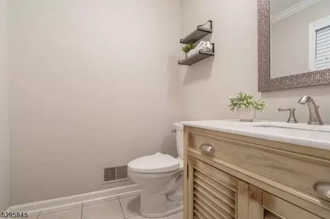 17 Charlestown Rd, Hampton, NJ 08827 photo 23