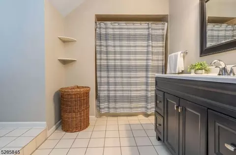 17 Charlestown Rd, Hampton, NJ 08827 photo 27