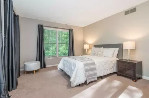 17 Charlestown Rd, Hampton, NJ 08827 photo 16