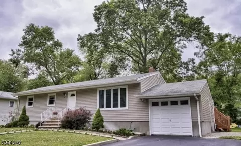95 Ryerson Ave, Wayne, NJ 07470 photo 2