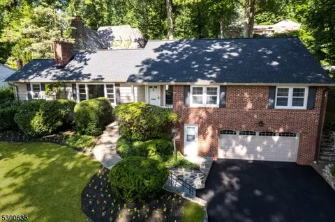4 Highwood Rd, West Orange, NJ 07052