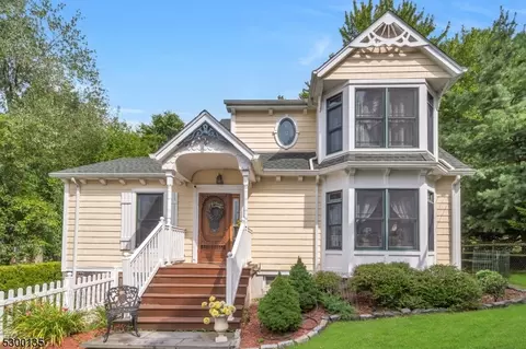 487 Mount Pleasant Ave # B, Woodland Park, NJ 07424