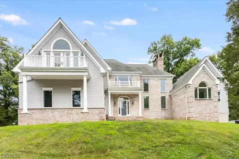 263 Kingwood Sta, Frenchtown, NJ 08825