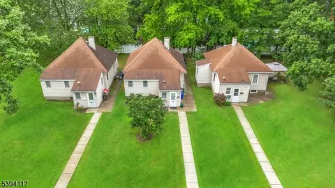 1 The Cottages # -3, Little Falls Twp, NJ 07424