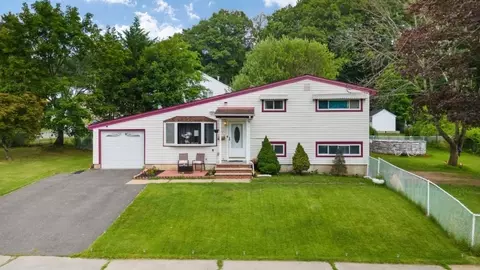 172 Perry St, Dover, NJ 07801