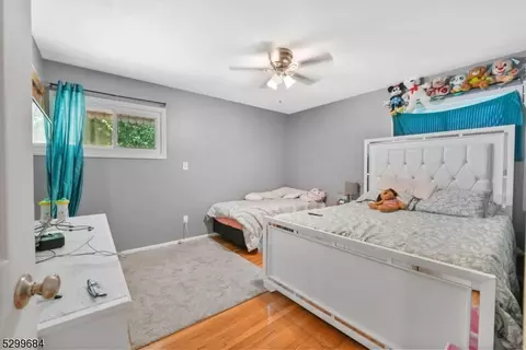 172 Perry St, Dover, NJ 07801 photo 9