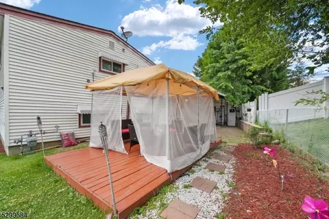 172 Perry St, Dover, NJ 07801 photo 14