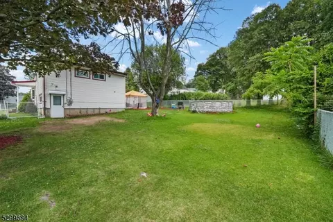 172 Perry St, Dover, NJ 07801 photo 16