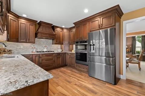 4 Player Pl, Mount Olive, NJ 07836 photo 12