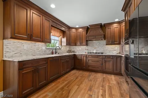 4 Player Pl, Mount Olive, NJ 07836 photo 11