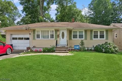 884 Milton Blvd, Rahway, NJ 07065