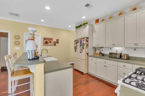 82 Prusakowski Blvd, Sayreville Boro, NJ 08859 photo 10
