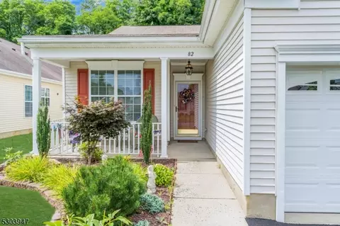 82 Prusakowski Blvd, Sayreville Boro, NJ 08859 photo 4