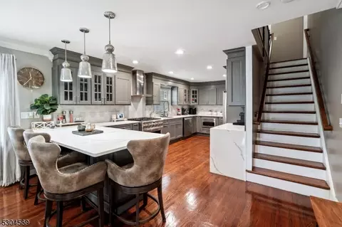 33 Rose Ave, Springfield, NJ 07081 photo 7