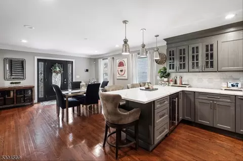 33 Rose Ave, Springfield, NJ 07081 photo 5
