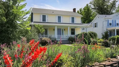 108 N Middaugh St, Somerville, NJ 08876