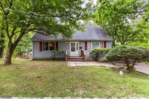 44 Highland Ave, High Bridge, NJ 08829