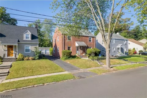 118 Roosevelt Ave, Cranford, NJ 07016