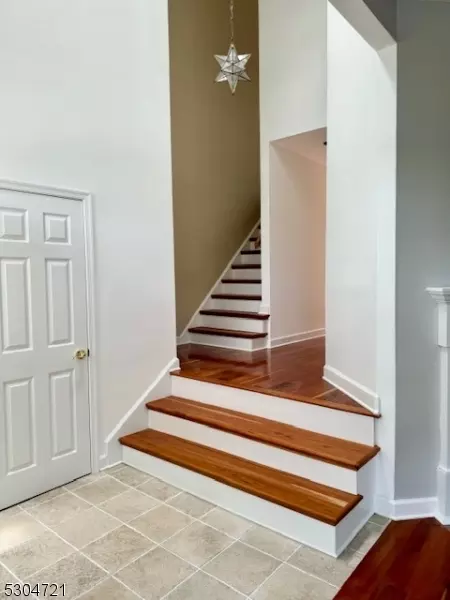 207 Harvard Dr, Hackettstown, NJ 07840 photo 2