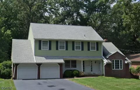 45 Douglas Dr, Montville Twp, NJ 07082