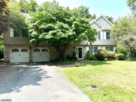 12 River Rd # B, Stanhope, NJ 07874