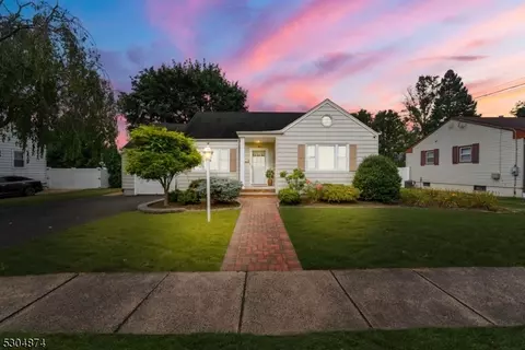 124 S 9th Ave, Manville, NJ 08835