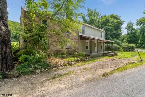 350 Hackett Rd, Hampton, NJ 08827 photo 4