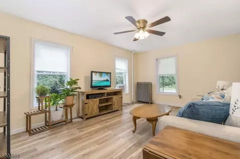 350 Hackett Rd, Hampton, NJ 08827 photo 9
