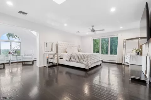 2 Henderson Hill Rd, Hampton, NJ 08827 photo 16