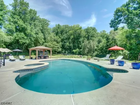 2 Henderson Hill Rd, Hampton, NJ 08827 photo 28