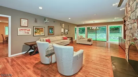 20 Apache Rd, Wayne, NJ 07470 photo 20